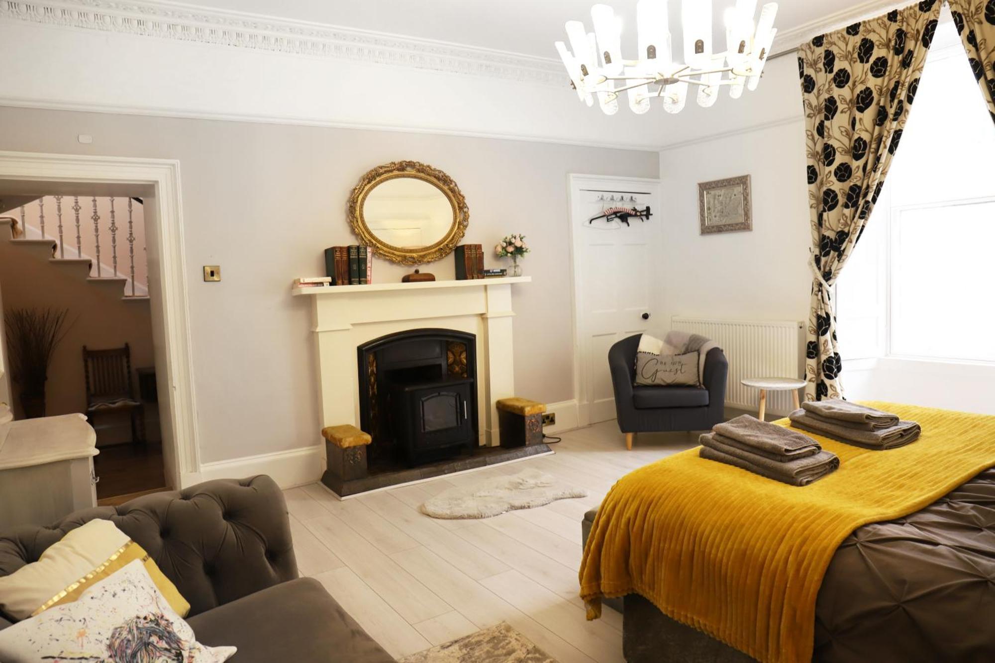 Cameron House - Spacious B Listed Building, Near Falkland, Central East Scotland Auchtermuchty Экстерьер фото